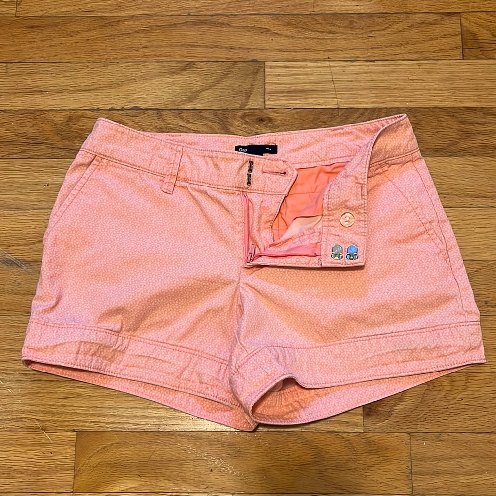 ✨Sale Gap Pink Chino Shorts